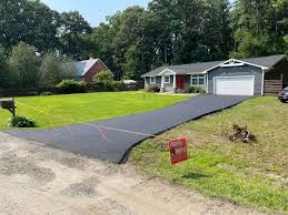 Best Recycled Asphalt Driveway Installation  in Dixon, KY